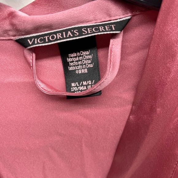 Victoria’s secret’s robe size M/L pink - Picture 2 of 7